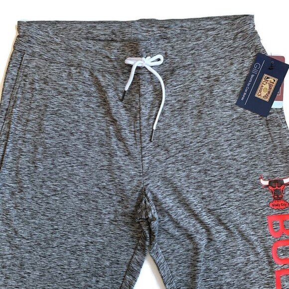 GIII 4 Her Pants - NBA Chicago Bulls GIII Sports 4 Her Sideline Skinny Pants Womens Size XL Grey